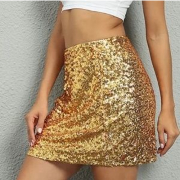 Sequin Mini Skirt - Picture 2 of 8